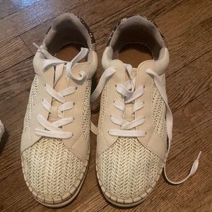 Cute mesh sneakers.    Size 81/2 worn once